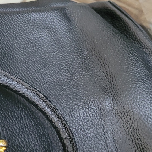 Black Leather Handbag - Picture 4 of 9